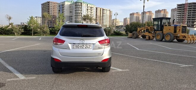 Hyundai ix35 2010, 180,000 km - 2.0 l - Sumqayıt