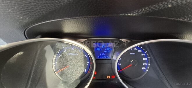 Hyundai ix35 2010, 180,000 km - 2.0 l - Sumqayıt