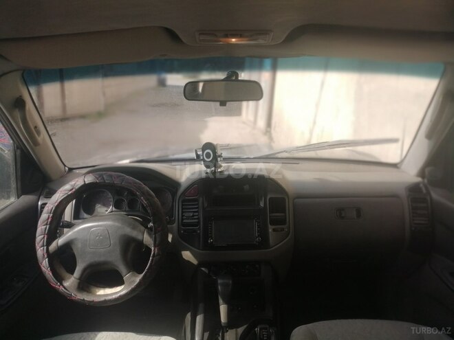 Mitsubishi Pajero 2001, 265,000 km - 3.0 l - Bakı