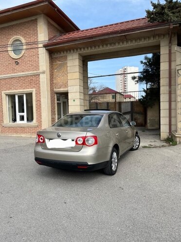 Volkswagen Jetta 2007, 220,000 km - 1.6 l - Bakı