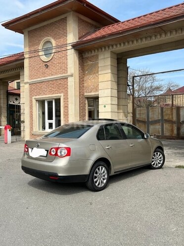 Volkswagen Jetta 2007, 220,000 km - 1.6 l - Bakı