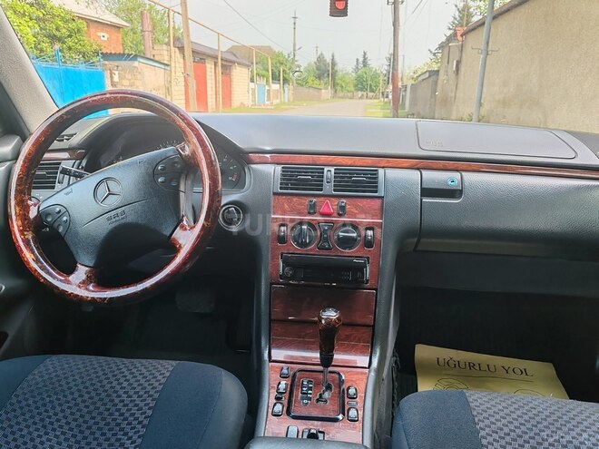 Mercedes E 220 d 1999, 420,150 km - 2.2 l - Lənkəran