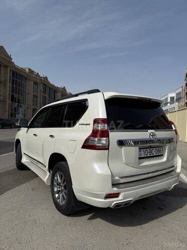Toyota Land Cruiser Prado 2013, 286,000 km - 2.7 l - Bakı
