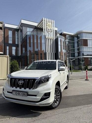 Toyota Land Cruiser Prado 2013, 286,000 km - 2.7 l - Bakı