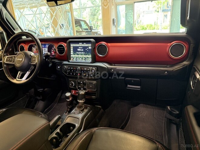 Jeep Gladiator-11