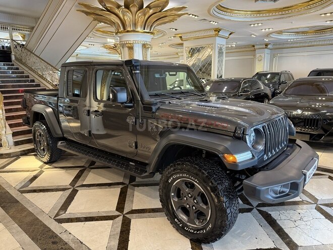 Jeep Gladiator-2