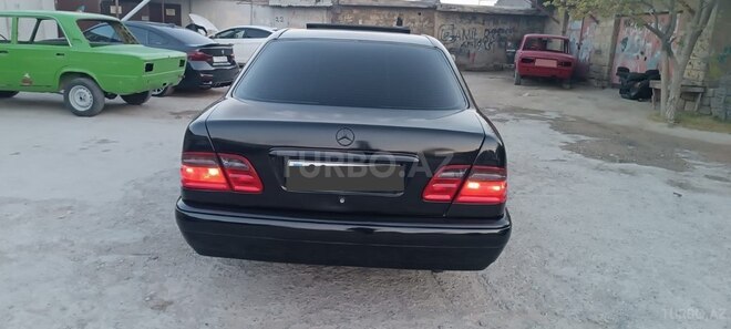 Mercedes E 200 1998, 430,000 km - 2.0 л - Bakı