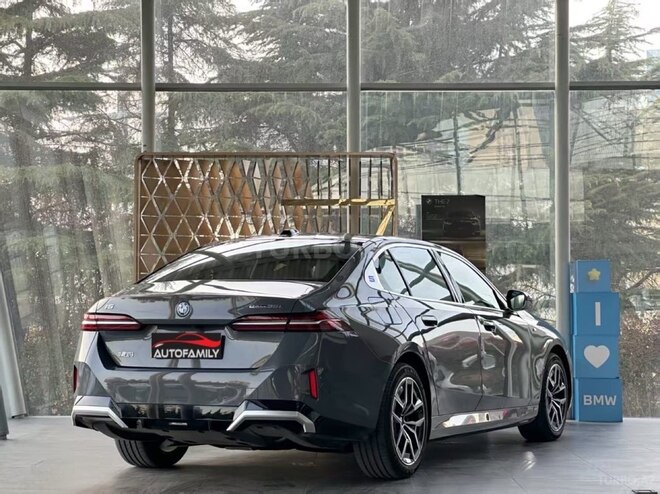 BMW i5 2024, 18,500 km - 0.0 l - Bakı