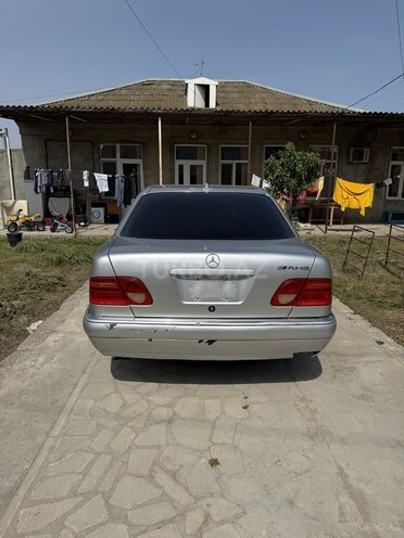 Mercedes E 320 1998, 250,000 km - 3.2 l - Bakı