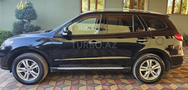 Hyundai Santa Fe 2011, 260,000 km - 2.4 л - Tovuz