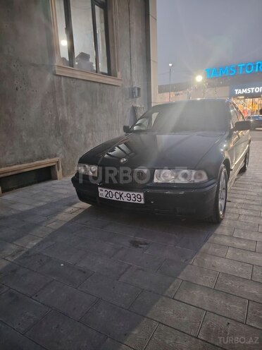 BMW 318 1992, 450,000 km - 1.8 л - Qazax