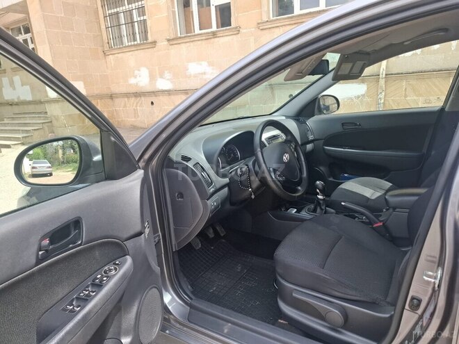 Hyundai i30 2011, 233,000 km - 1.6 l - Bakı