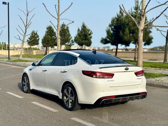 Kia Optima-6