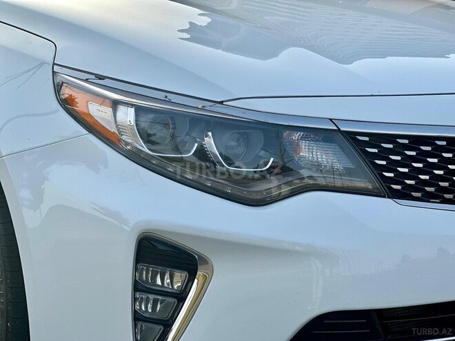 Kia Optima-16