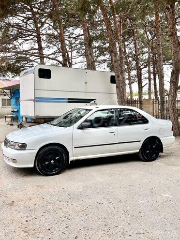Nissan Sunny 1999, 425,600 km - 1.5 л - Bakı