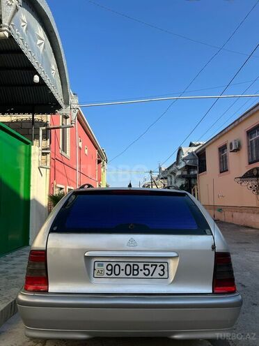 Mercedes C 220 d 2000, 573,000 km - 2.2 l - Yevlax