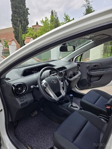 Toyota Aqua 2016, 69,000 km - 1.5 l - Gəncə