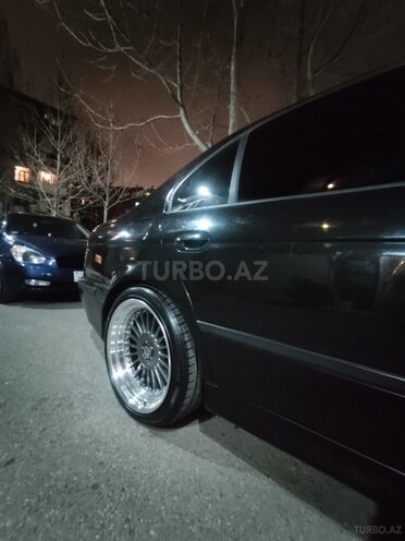 BMW 528 1999, 480,000 km - 2.8 l - Bakı
