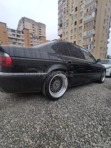 BMW 528 1999, 480,000 km - 2.8 l - Bakı