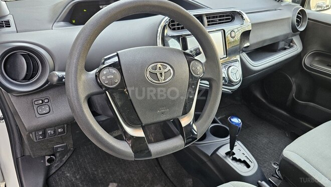 Toyota Aqua 2019, 274,270 km - 1.5 л - Bakı