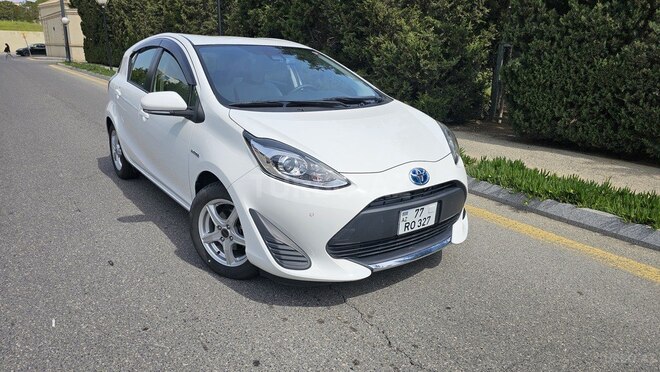 Toyota Aqua 2019, 274,270 km - 1.5 л - Bakı