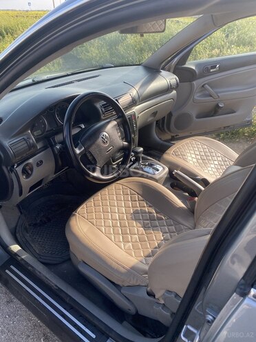 Volkswagen Passat 2001, 332,000 km - 1.8 l - Bakı