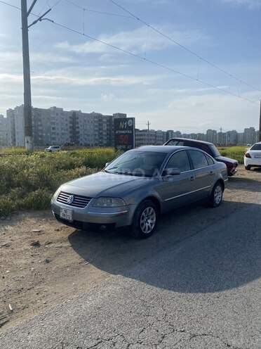 Volkswagen Passat 2001, 332,000 km - 1.8 l - Bakı