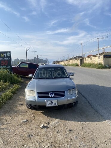 Volkswagen Passat 2001, 332,000 km - 1.8 l - Bakı