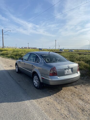 Volkswagen Passat 2001, 332,000 km - 1.8 l - Bakı