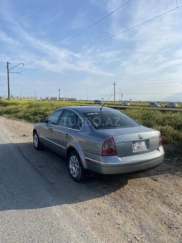 Volkswagen Passat 2001, 332,000 km - 1.8 l - Bakı