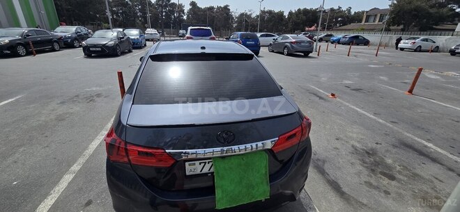 Toyota Corolla 2013, 252,667 km - 1.8 l - Bakı