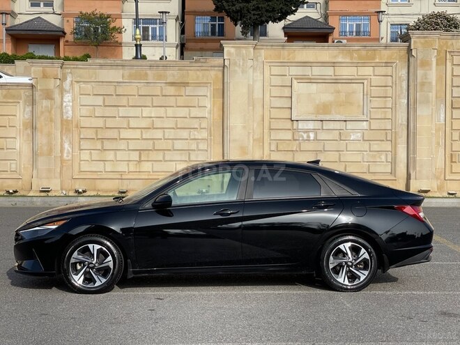 Hyundai Elantra 2022, 49,000 km - 1.6 l - Bakı