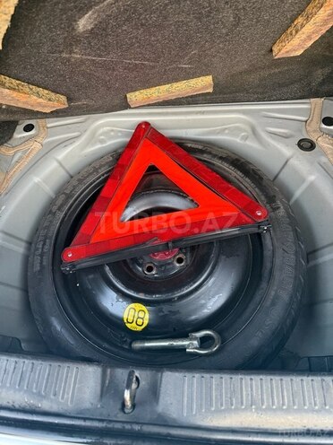 Toyota Auris 2007, 384,000 km - 1.4 l - Sumqayıt