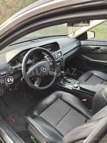 Mercedes E 220 d 2011, 282,000 km - 2.2 л - Bakı