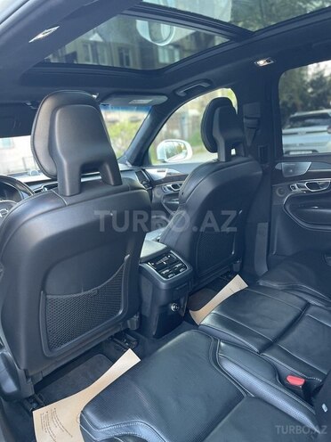 Volvo XC90-14
