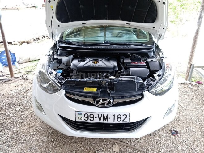 Hyundai Elantra 2013, 120,000 km - 1.8 л - Ağcabədi