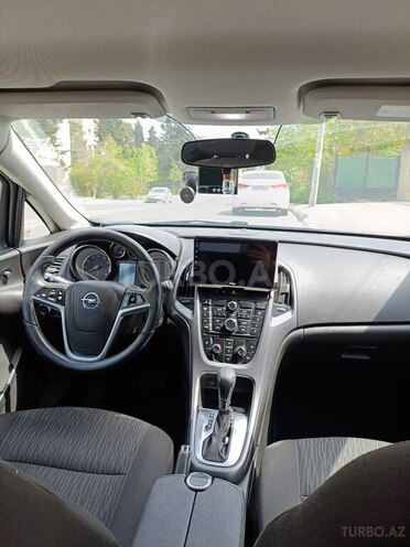 Opel Astra 2015, 245,174 km - 1.4 l - Bakı