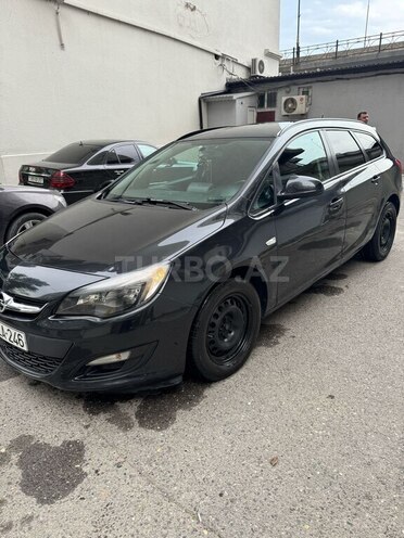 Opel Astra 2015, 245,174 km - 1.4 l - Bakı