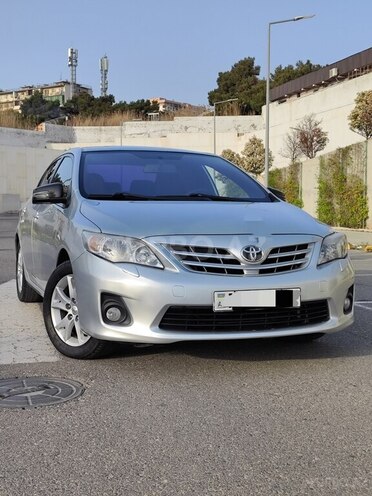 Toyota Corolla 2010, 180,000 km - 1.4 l - Bakı