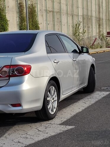 Toyota Corolla 2010, 180,000 km - 1.4 l - Bakı