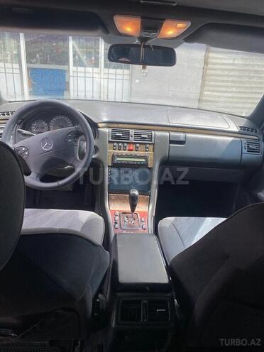 Mercedes E 220 d 1999, 355,000 km - 2.2 л - Bakı