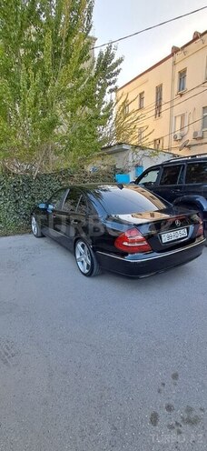 Mercedes E 350 2006, 380,000 km - 3.5 l - Bakı