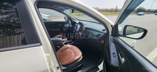 Hyundai ix35 2010, 248,000 km - 2.4 л - Bakı
