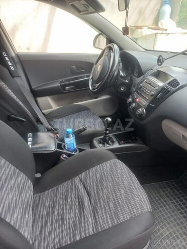 Kia Ceed 2008, 300,000 km - 1.6 л - Bakı