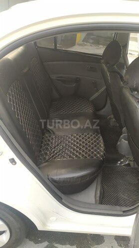 Kia Rio 2011, 240,735 km - 1.4 l - Şəki