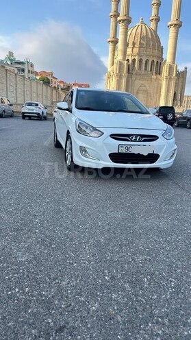 Hyundai Accent 2012, 208,000 km - 1.6 l - Bakı