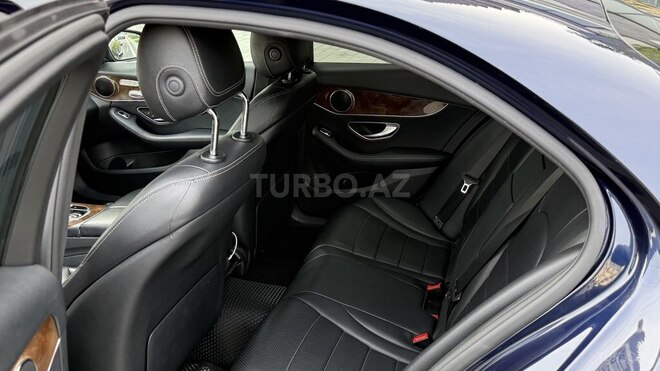 Mercedes C 300 2018, 170,590 km - 2.0 l - Bakı