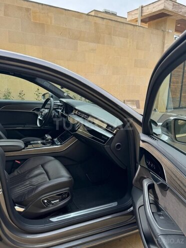 Audi A8 2018, 127,000 km - 3.0 l - Bakı