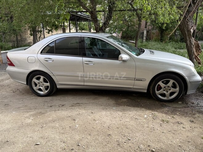 Mercedes C 200 2001, 380,000 km - 2.0 l - Bakı