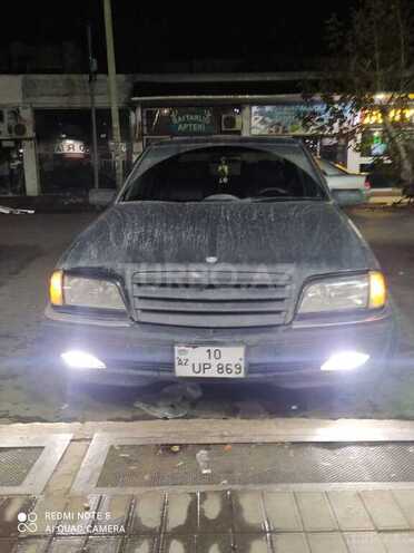 Mercedes C 280 1998, 582,000 km - 2.8 l - İmişli